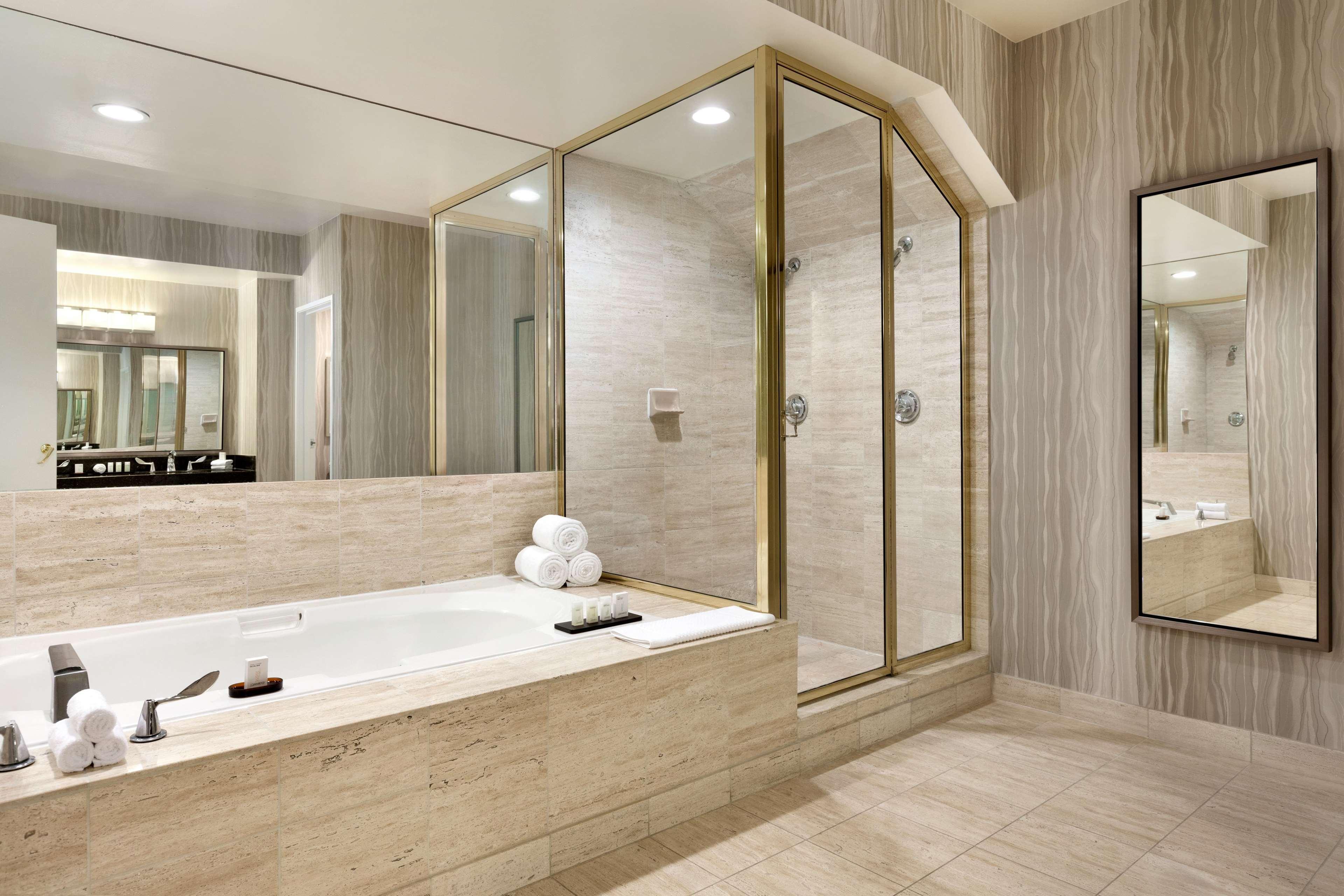 Embassy Suites By Hilton Brea - North Orange County Eksteriør bilde